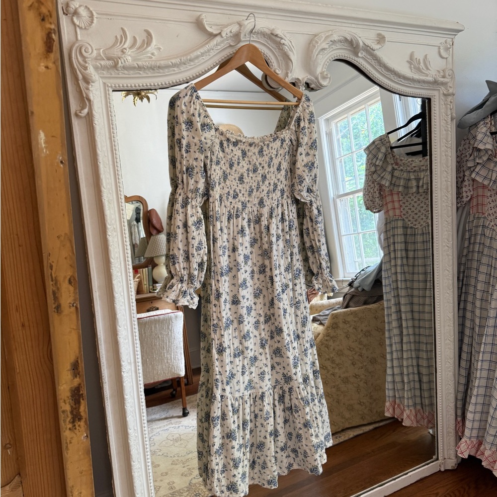 Nothing Fits But Floral Dress size Small